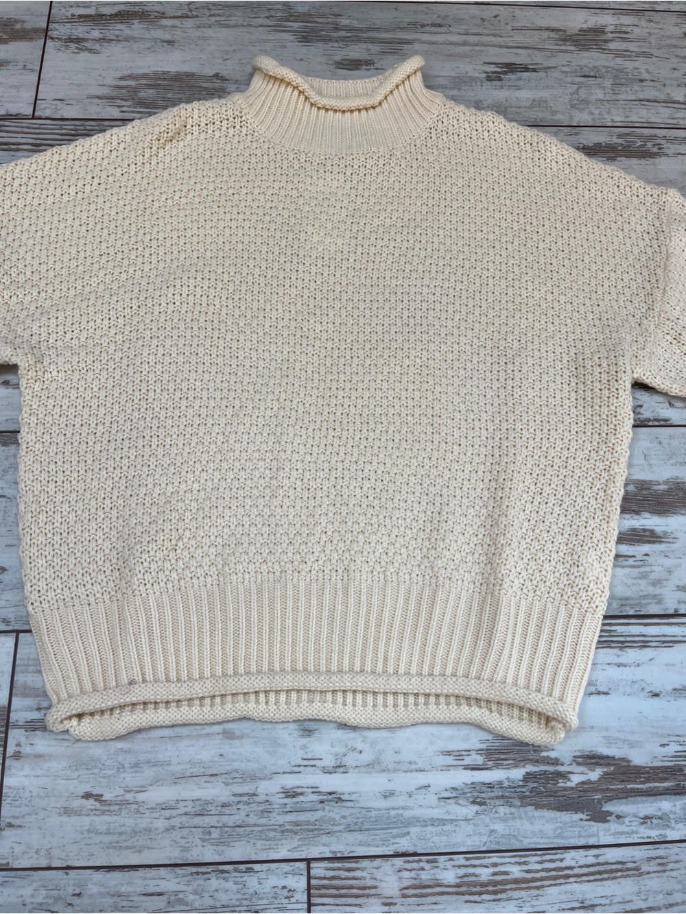 ZESICA Cream Textured Waffle Knit Sweater Mock Neck Oversized Womens Large NWT - Picture 10 of 12
